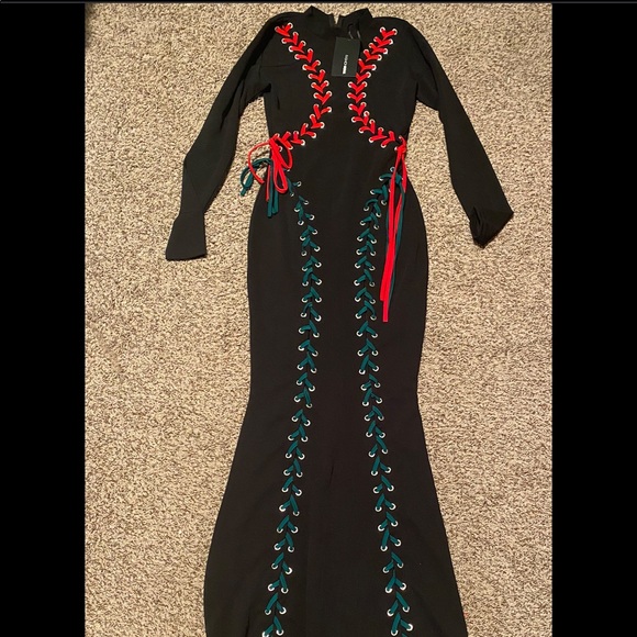 Fashion Nova dress - Picture 2 of 4